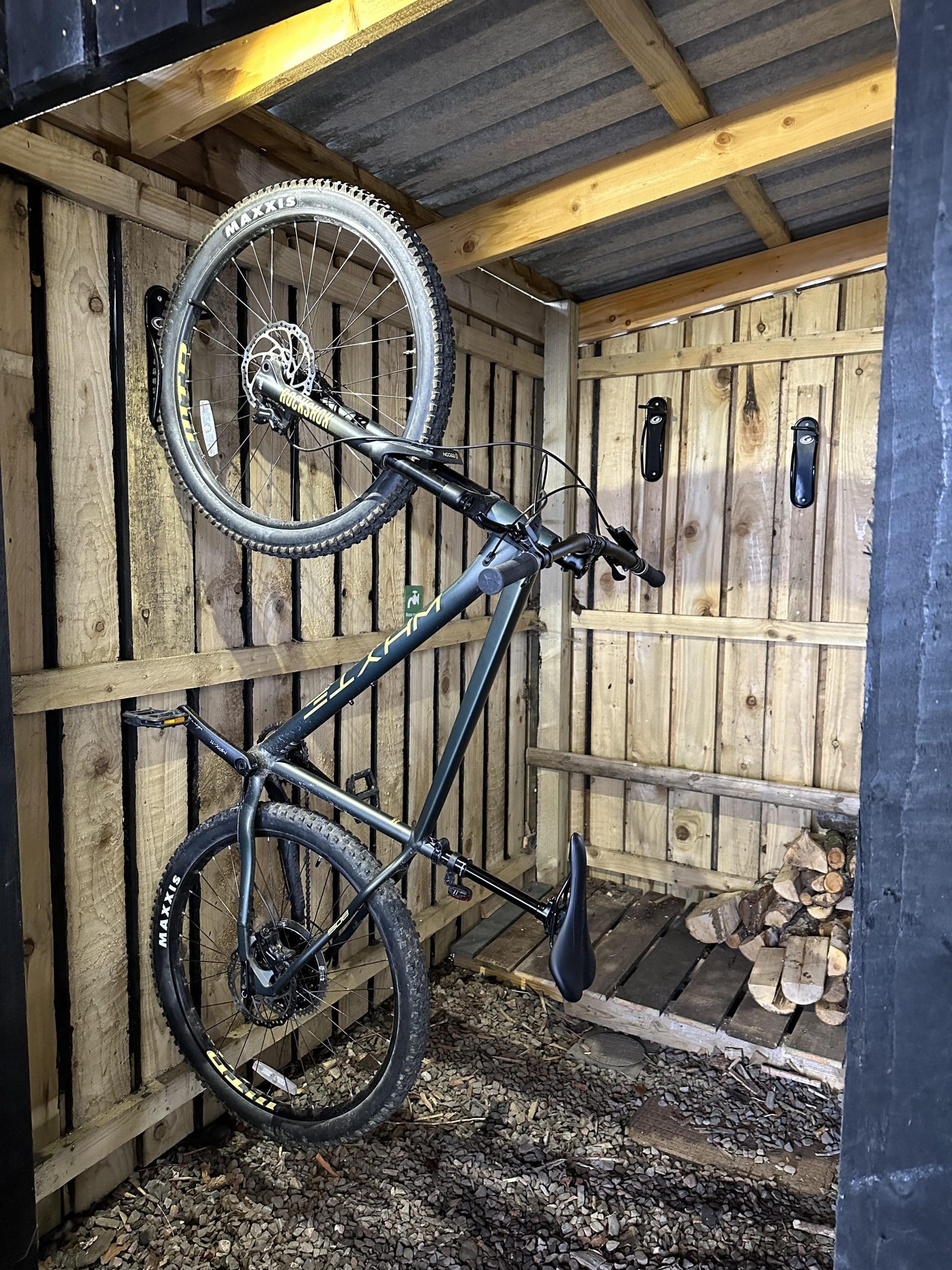 mountain biking accommodation fort william